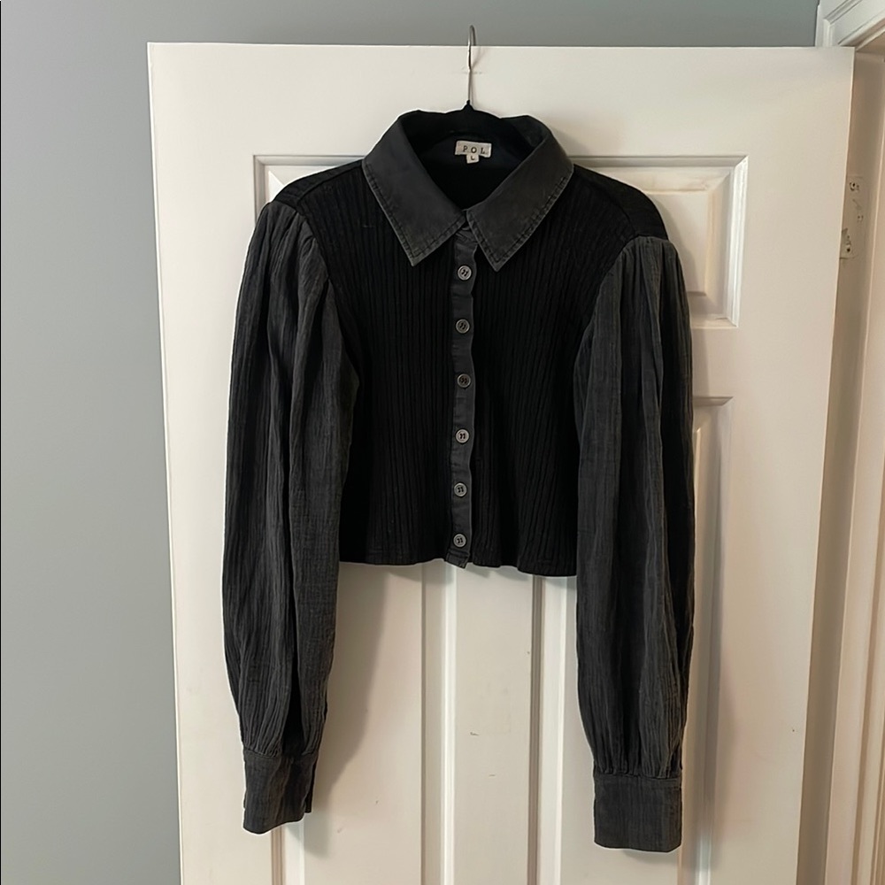 POL Black Cropped Button-Front Puff Sleeve Top